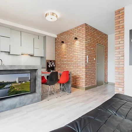 Modern Dabrowskiego Apartmán