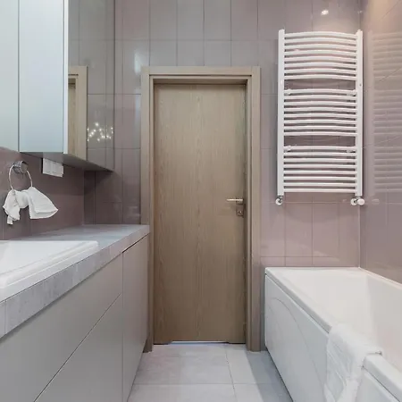 Apartmán Modern Dabrowskiego *
